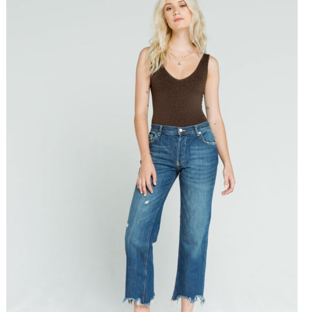 NWT Free People Maggie Dark Wash Jeans